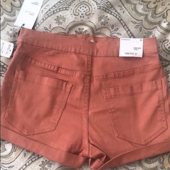 High rise forever 21 shorts
*new with tags* - Picture 4 of 5